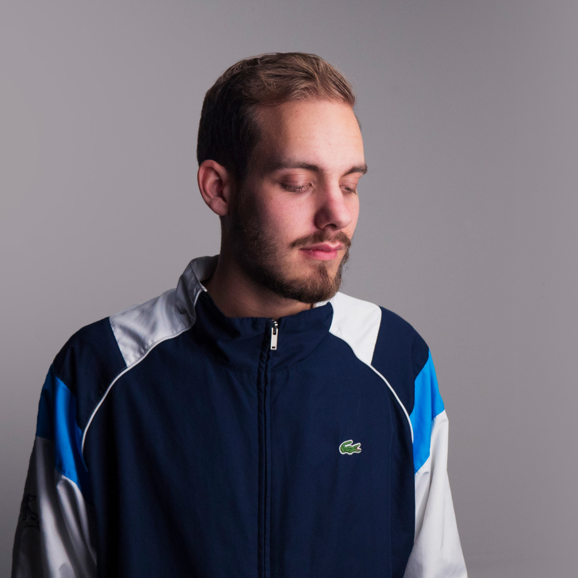 SAN HOLO – Light
